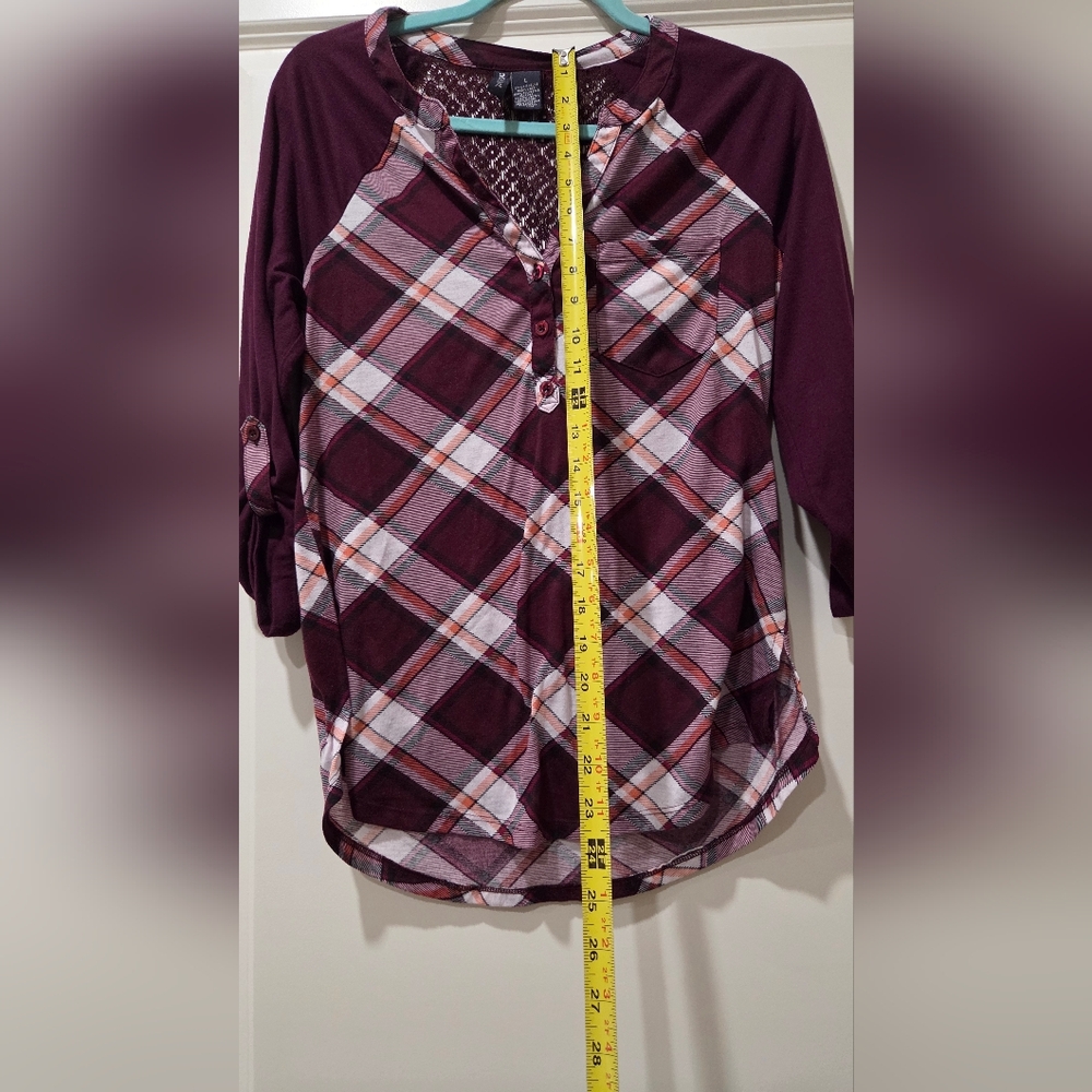 Plaid Flannel Top (L)